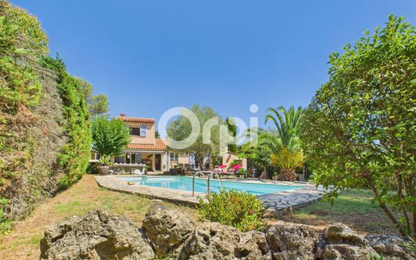 Maison à vendre    3 pièces •  Mougins