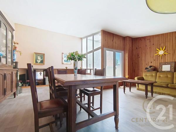 Appartement F4 à vendre  4 pièces - 97,33 m 2   LAGNY SUR MARNE  - 77