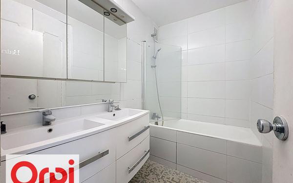 Appartement à vendre    3 pièces • 59,53 m2 Châtillon