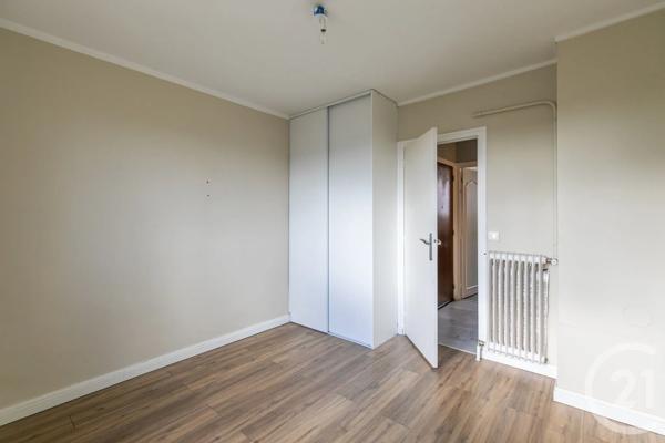 Appartement F4 à vendre  4 pièces - 62,25 m 2   CHAMPIGNY SUR MARNE  - 94