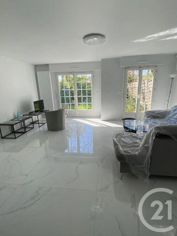 Maison à vendre  5 pièces - 126 m 2   MONTGERON  - 91