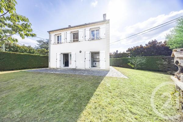 Maison à vendre  5 pièces - 126 m 2   MONTGERON  - 91