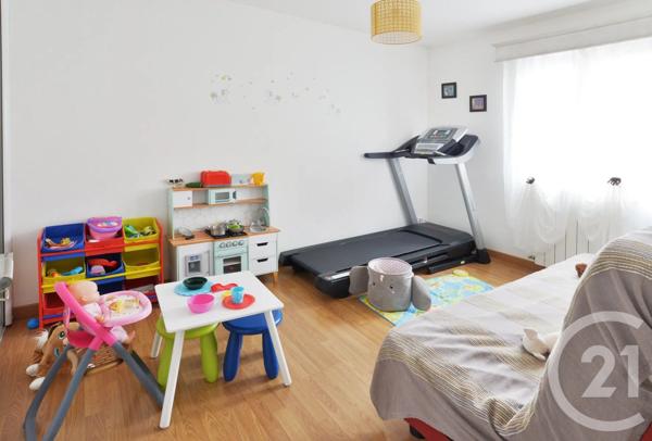 Maison à vendre  5 pièces - 126 m 2   MONTGERON  - 91