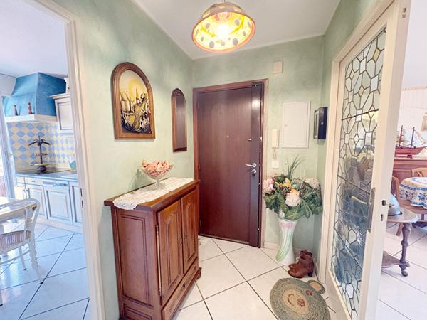 HYERES - Appartement T3 - Parking - Ascenseur