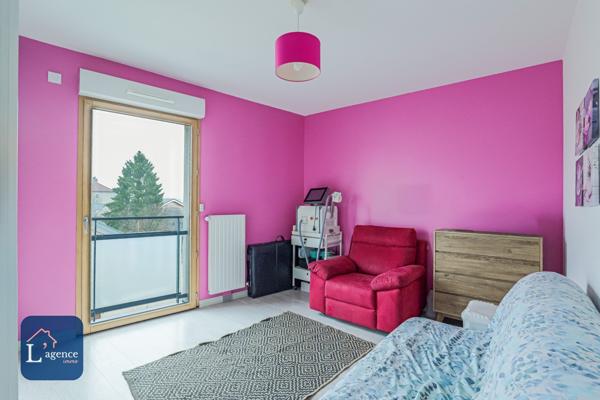 Appartement T4 avec grand balcon sans vis à vis Péron (01630)