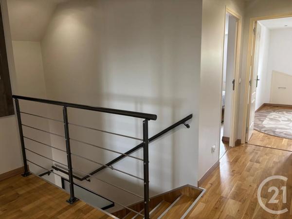Maison à vendre  7 pièces - 161,47 m 2   BRUNOY  - 91