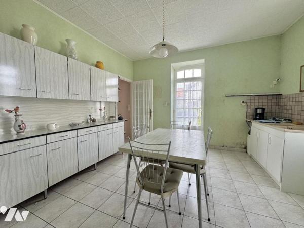 Maison de 132 m² avec beau jardin à Blain 