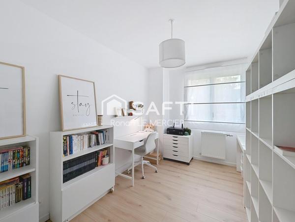 Maison RE 2020 décorée avec soin