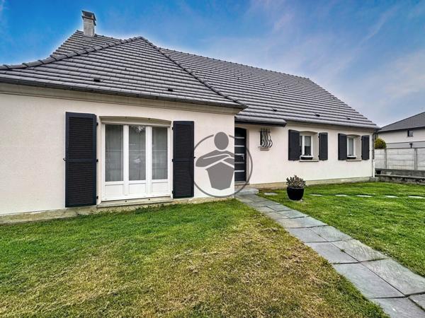 Vente Maison 9 pièces 182 m2 à Saint-Quentin