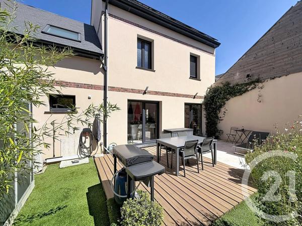 Maison à vendre  8 pièces - 164,75 m 2   CHARTRES  - 28