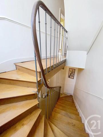 Maison à vendre  8 pièces - 164,75 m 2   CHARTRES  - 28