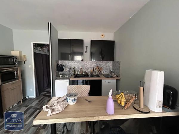 Appartement à louer 1 pièce 28m² Tours (37000)
