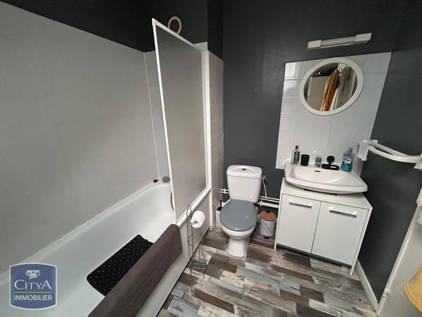 Appartement à louer 1 pièce 28m² Tours (37000)