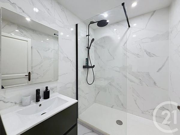 Maison à vendre  3 pièces - 58,02 m 2   VILLEJUIF  - 94