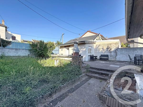 Maison à vendre  3 pièces - 58,02 m 2   VILLEJUIF  - 94