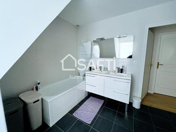 Maison 3 chambres et garage de 50 m2