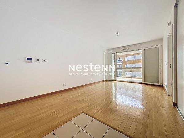 ISSY LES MOULINEAUX - FORT D'ISSY - Vente appartement 2 pièces de 42,60 m² avec un balcon de 4,70m²