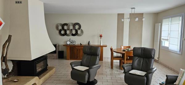 Maison à vendre 7 pièces NIORT (79)