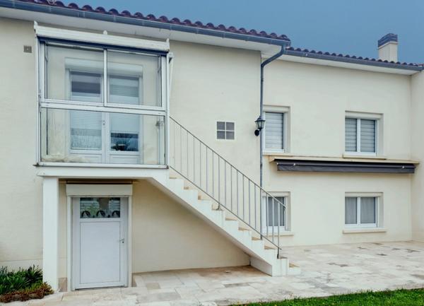 Maison à vendre 7 pièces NIORT (79)