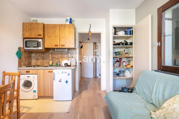 Appartement + cellier + parking couvert