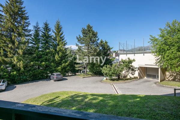 Appartement + cellier + parking couvert