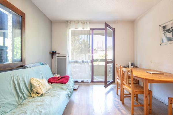 Appartement + cellier + parking couvert