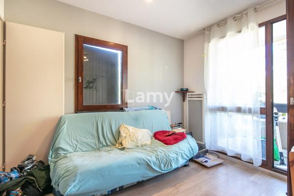 Appartement + cellier + parking couvert