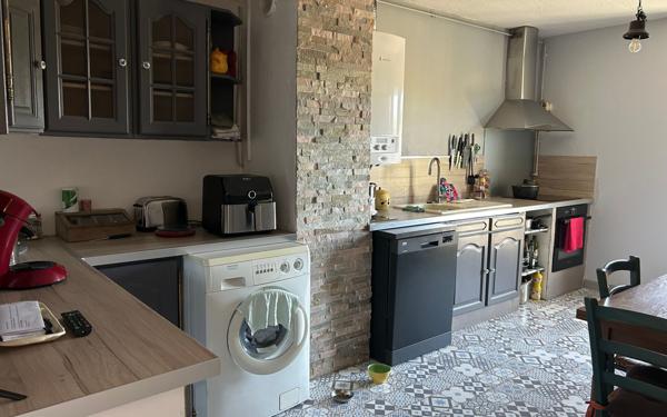 Appartement à vendre    3 pièces • 87,81 m2 Avignon
