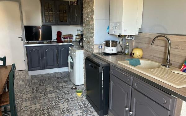 Appartement à vendre    3 pièces • 87,81 m2 Avignon