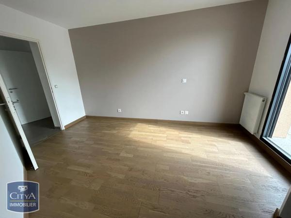 Appartement à louer 4 pièces 78.1m²