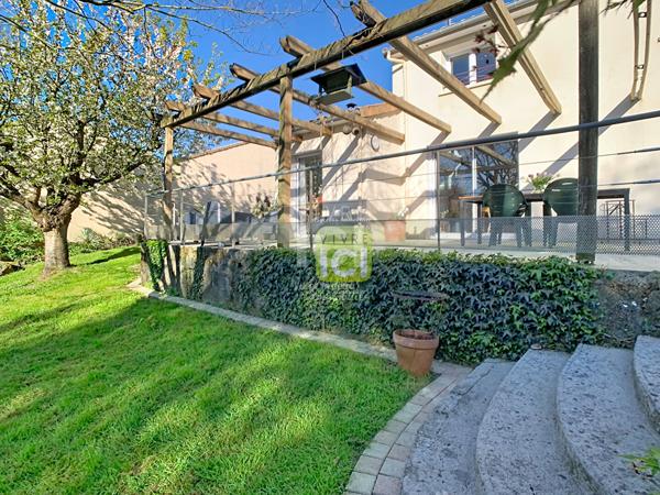 Maison 4 chambres La Romagne - Familiale et contemporaine