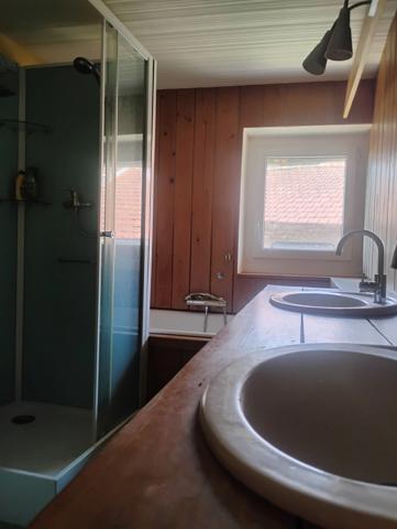 Coup de cœur : Charme, authenticité et potentiel  Maison mitoyenne 5 pièces SAINT PIERRE LE VIEUX (71)