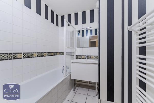 Appartement à vendre 3 pièces 51m² Tours (37000)