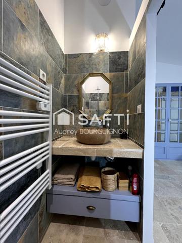 Maison + Studio, Piscine, Calme, Proche Village