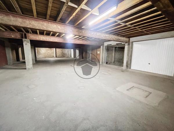Vente Garage 15 m2 à Saint-Quentin