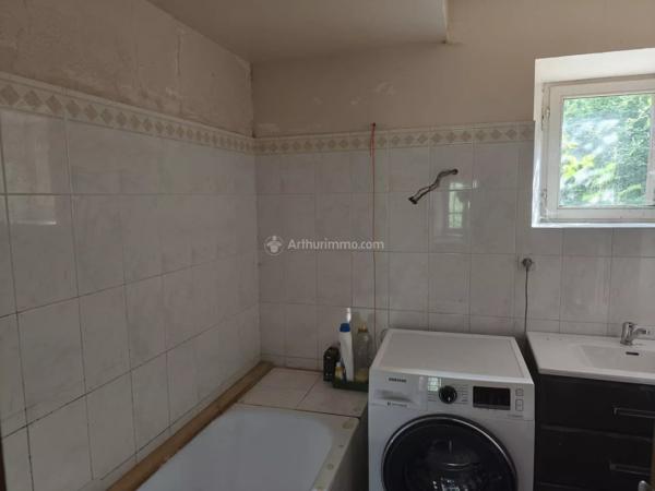 Vente Maison 5 pièces 187 m2 à Courdemanche