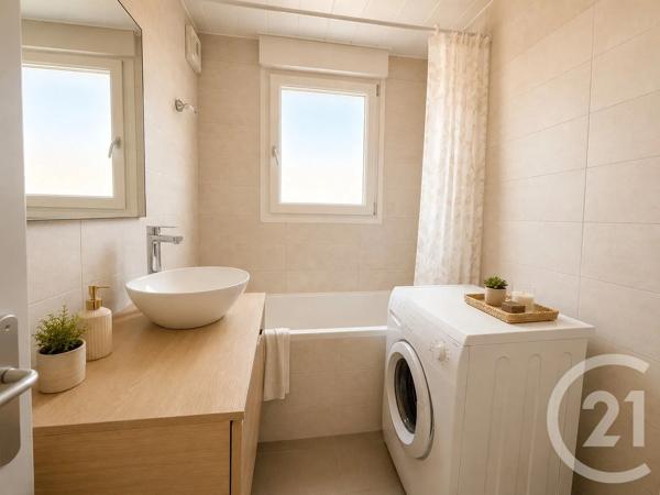 Appartement F3 à vendre  4 pièces - 64,90 m 2   PONTARLIER  - 25