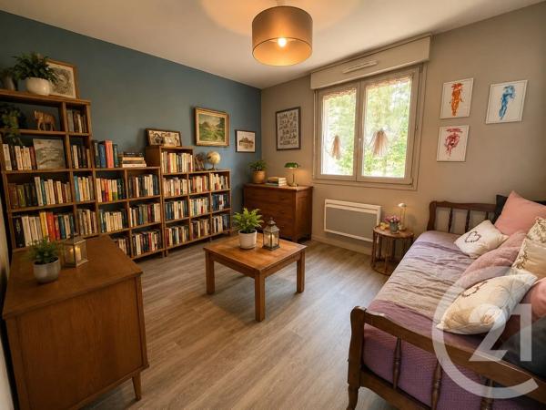 Appartement F3 à vendre  4 pièces - 64,90 m 2   PONTARLIER  - 25
