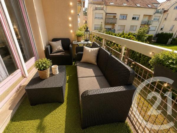 Appartement F3 à vendre  4 pièces - 64,90 m 2   PONTARLIER  - 25
