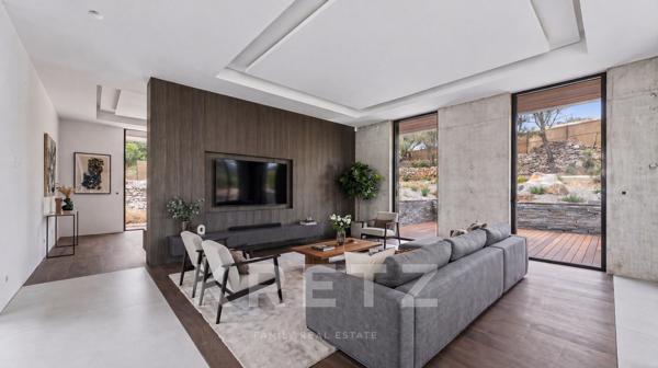 Villa ultra contemporaine de 1000m2 aux prestations hors normes