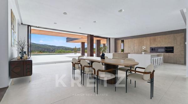 Villa ultra contemporaine de 1000m2 aux prestations hors normes