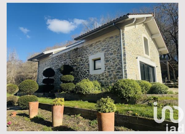 Domaine 7 pièces de 370 m² à Saint-André-de-Seignanx (40390)