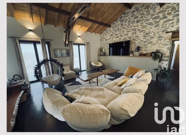 Domaine 7 pièces de 370 m² à Saint-André-de-Seignanx (40390)