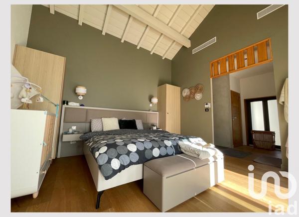 Domaine 7 pièces de 370 m² à Saint-André-de-Seignanx (40390)