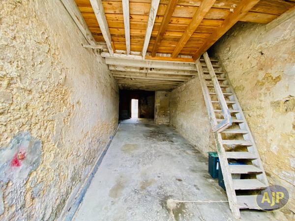 Vente immeuble Lesparre Medoc : 39 500 € - AJP Lesparre Immobilier