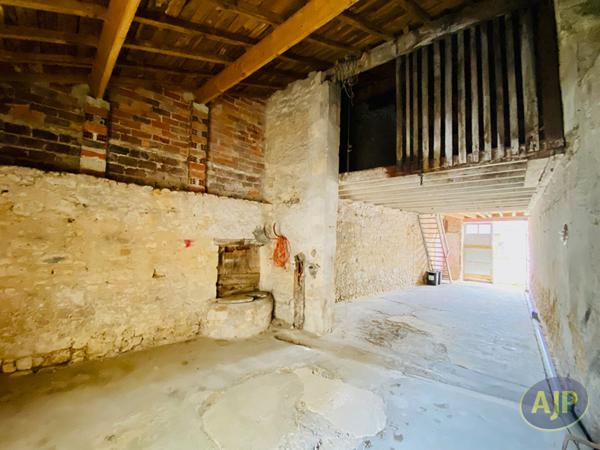 Vente immeuble Lesparre Medoc : 39 500 € - AJP Lesparre Immobilier