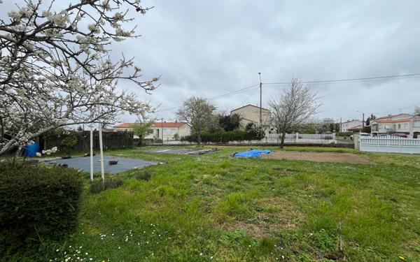 Terrain à vendre    Niort