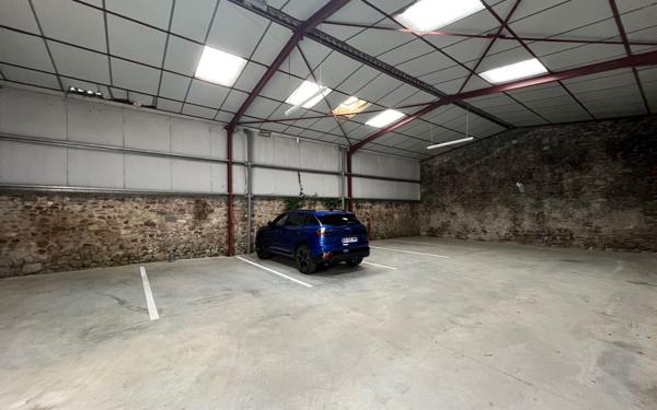 Stationnement à louer    Limoges