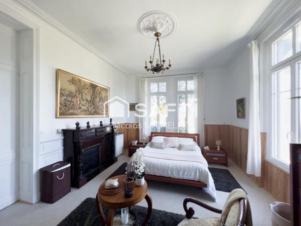 Hôtel particulier 600 m2, 12 pièces, 10 chambres