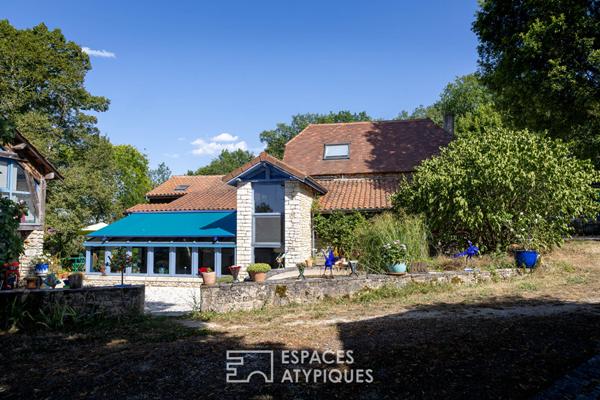 Maison atypique et son atelier d’artiste